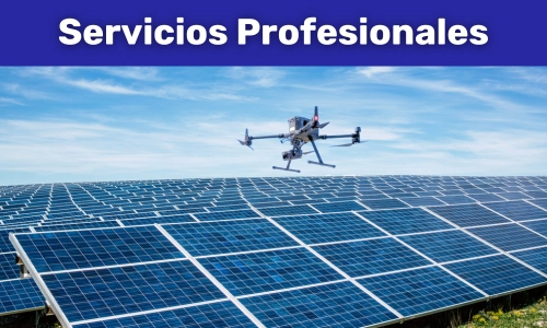 Dron profesional sobrevolando una planta fotovoltaica durante una inspección técnica aérea para detectar fallos en paneles solares